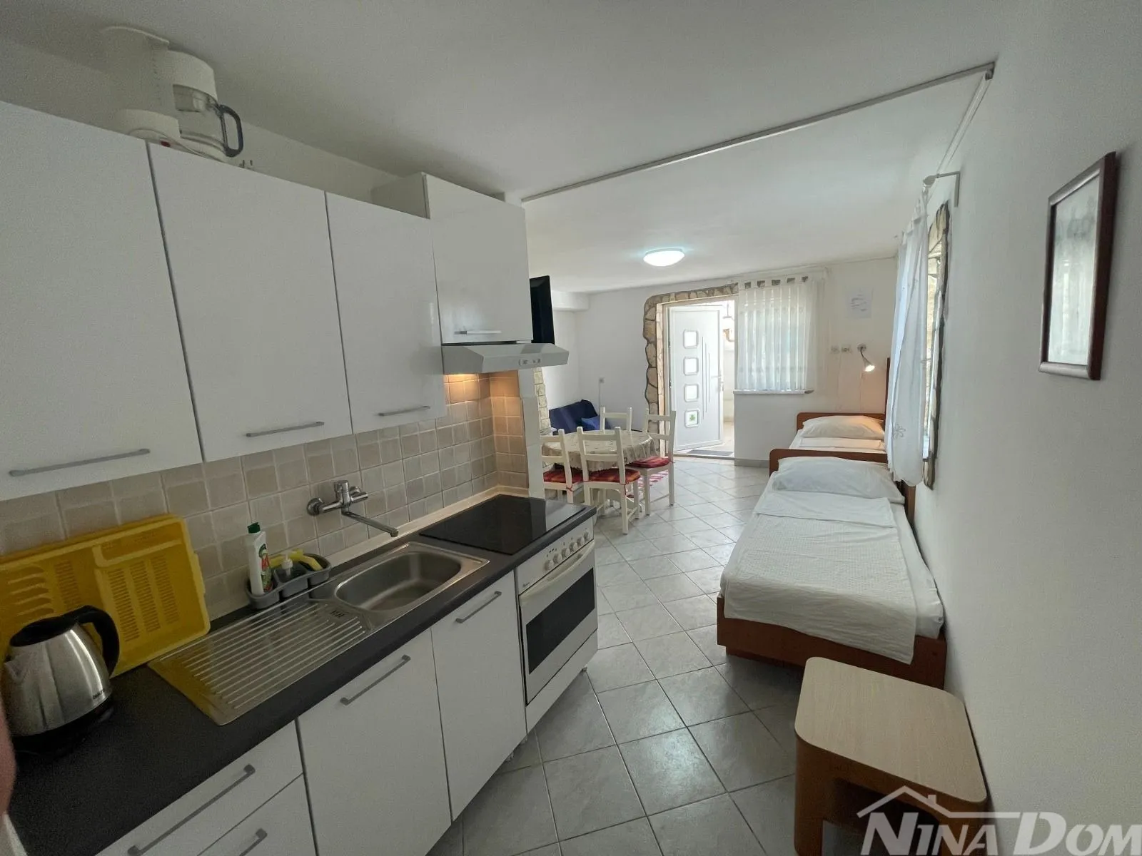 apartmanska kuća - privlaka - 6 apartmana - slika 32