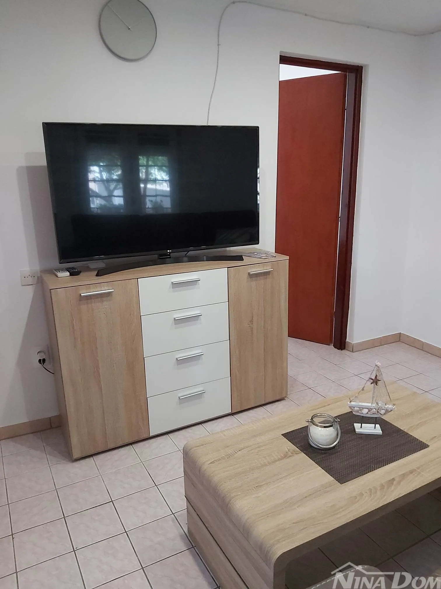 nekretnina 2 stana blizina uređene plaže, trgovine, kafića - slika 6