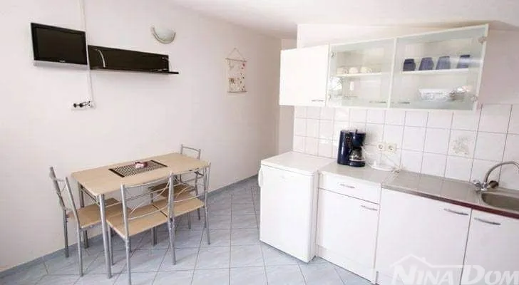 nekretnina vir 170 metara do plaže. - slika 2