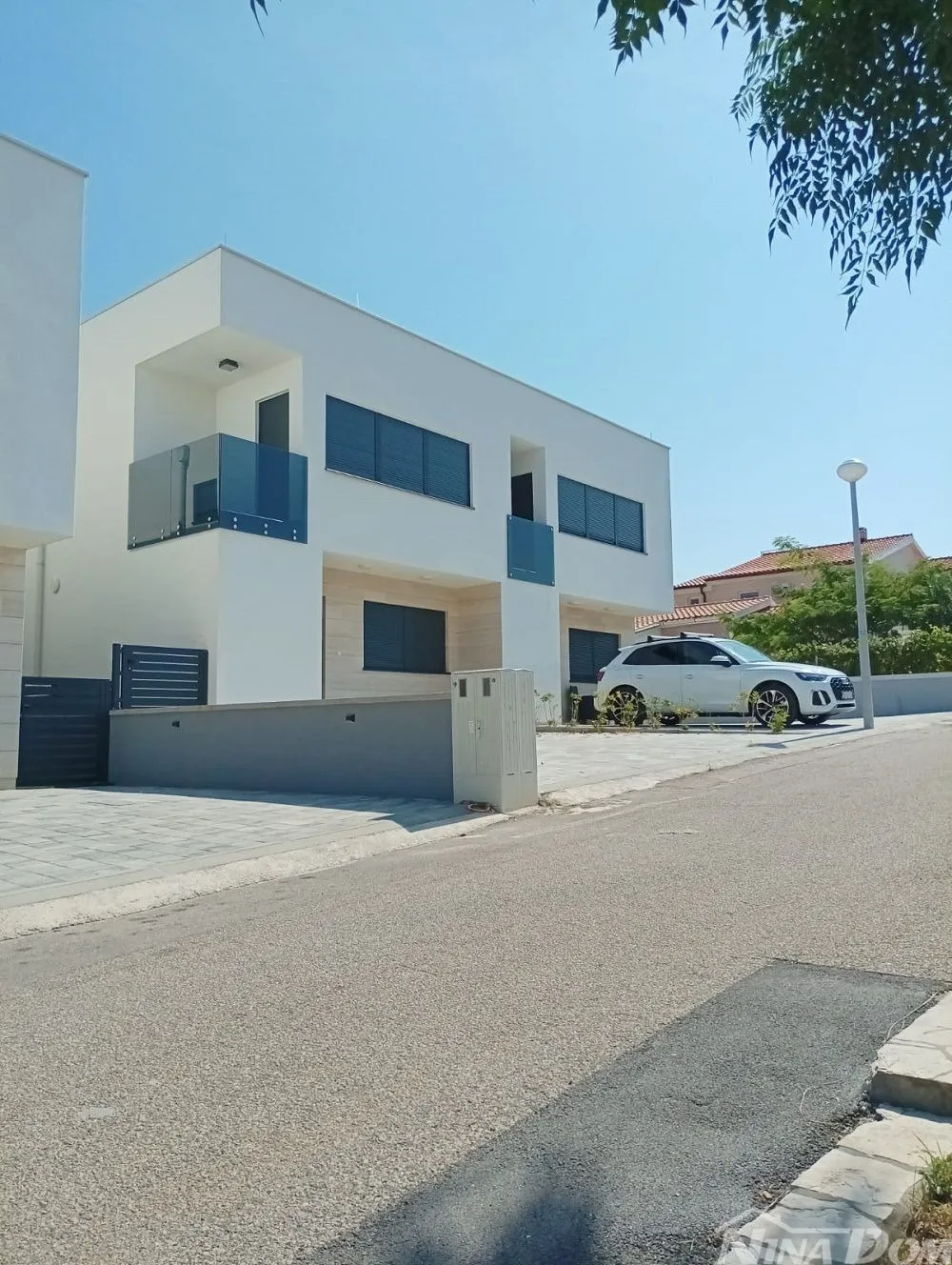 lijepo uređena villa 80 met. do mora na mirnoj poziciji. - slika 24