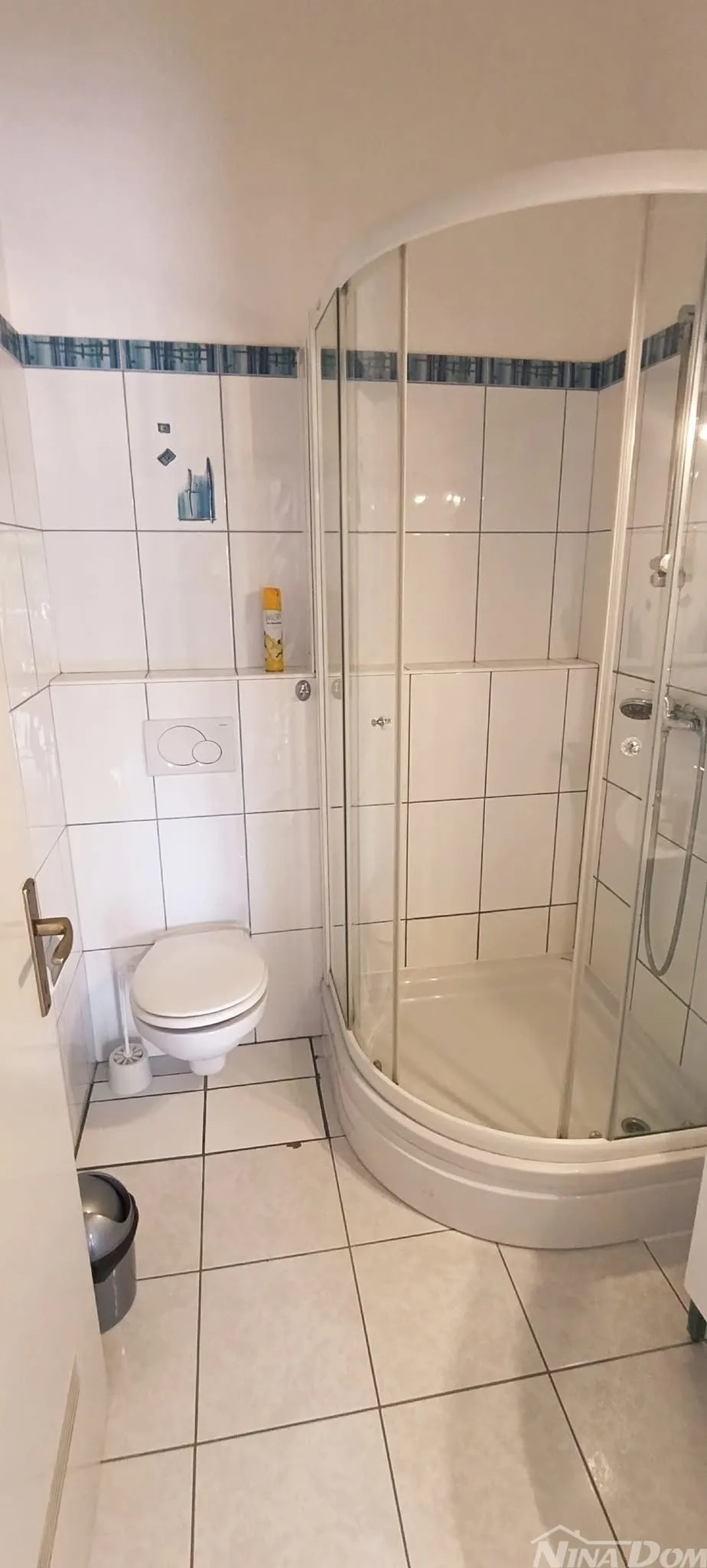 južna strana 90 met.do mora apartmanska kuća s dvorištem - slika 20