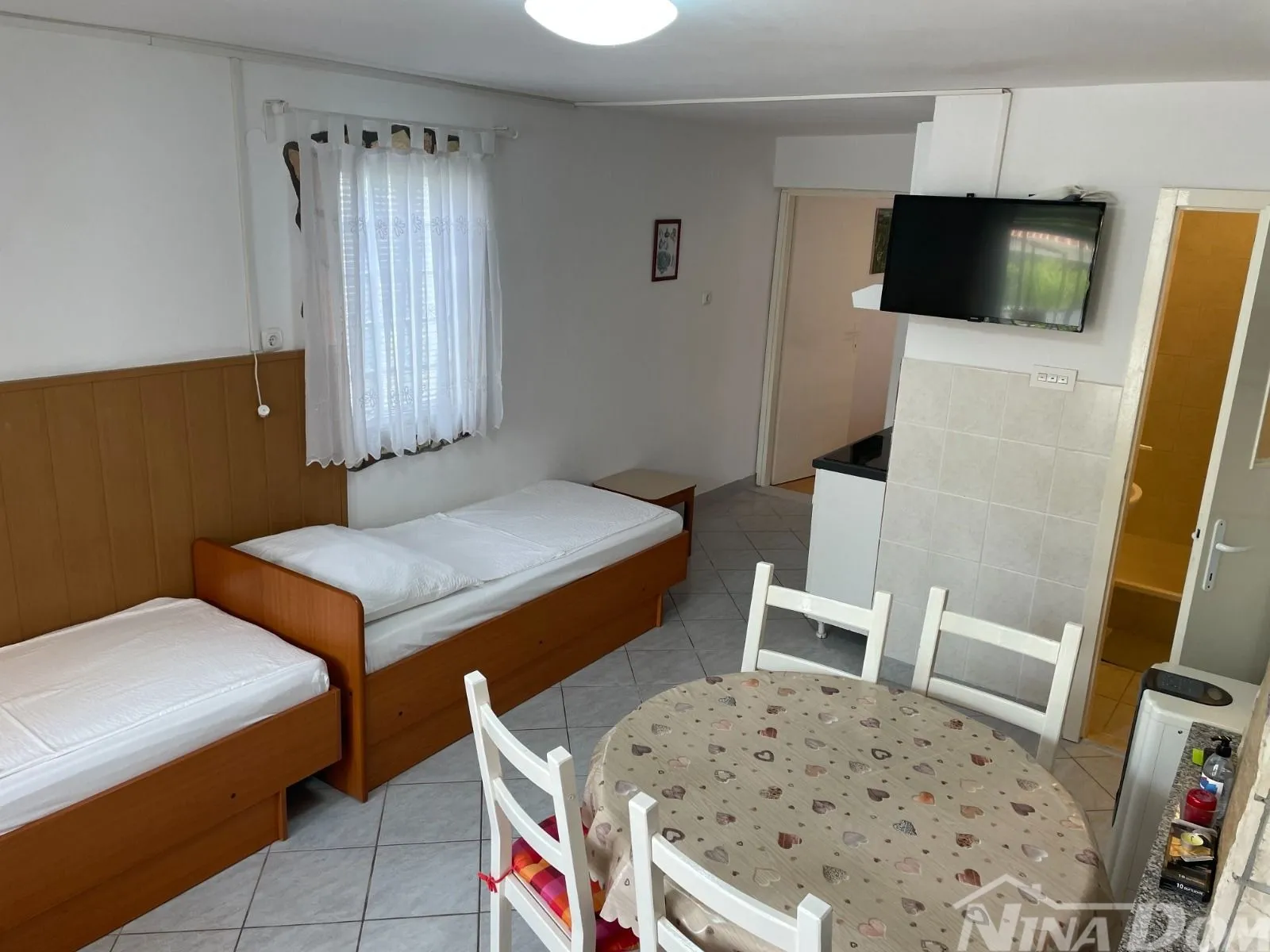 apartmanska kuća - privlaka - 6 apartmana - slika 36