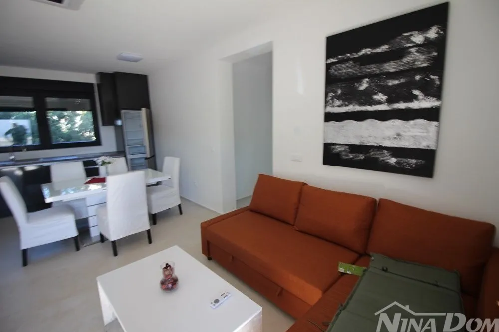 apartman južna strana 25 met do plaže 96 m2. - slika 8