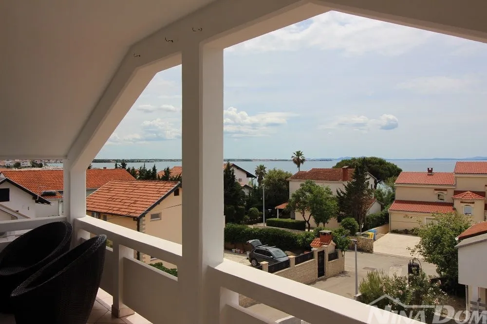 južna strana otoka vira, apartmanska kuća s 6 jedinica. - slika 8