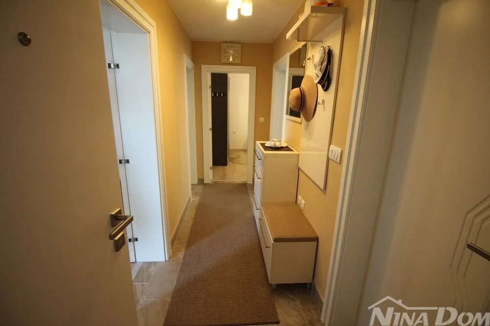 Apartman drugi kat 68.86 m2 stambenog prostora. trosoban - Vir, Vir