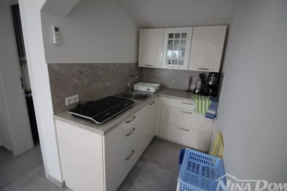 južna strana otoka vira 4 apartmana i pomoćni objekt, 260 do mora. - slika 26