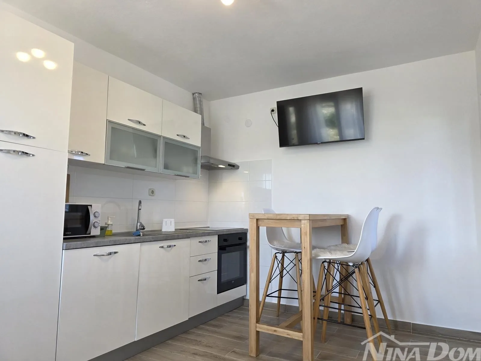 Prodaja apartmanska kuća Ražanac - Ražanac, Ražanac