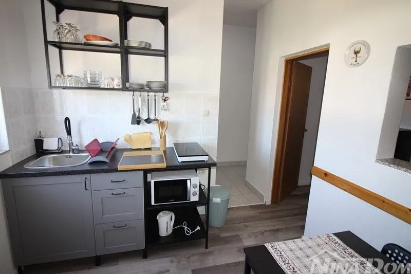 kuća vir dvojnica s tri apartmana - slika 18