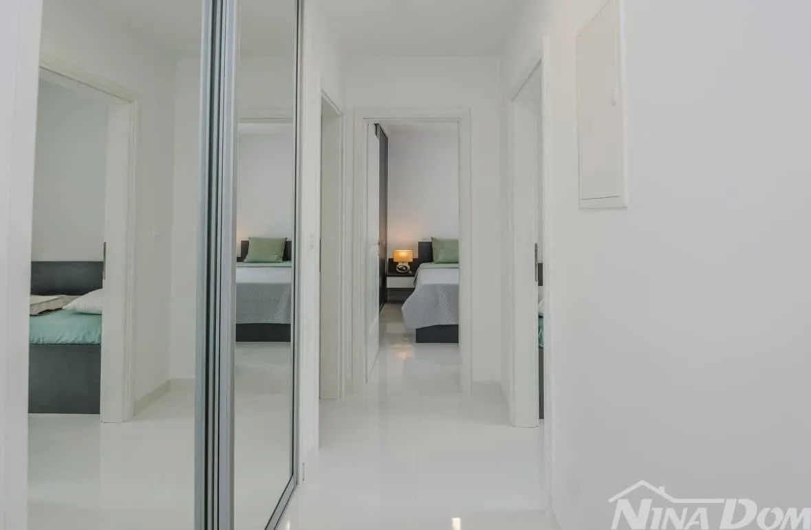 apartmanska kuća s tri stambene jedinice, kompletno opremljene. - slika 6