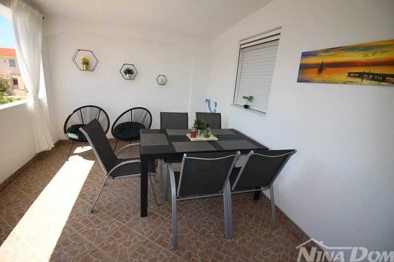 kuća vir dvojnica s tri apartmana - slika 3