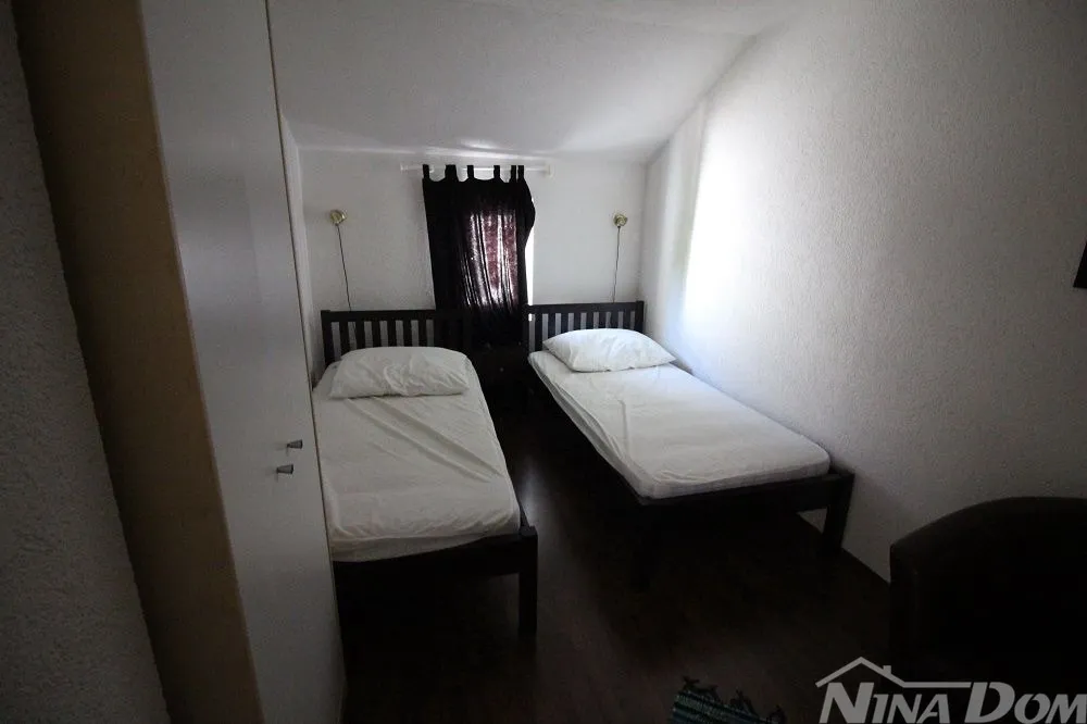 južna strana otoka vira, nekretnina za odmor. - slika 13