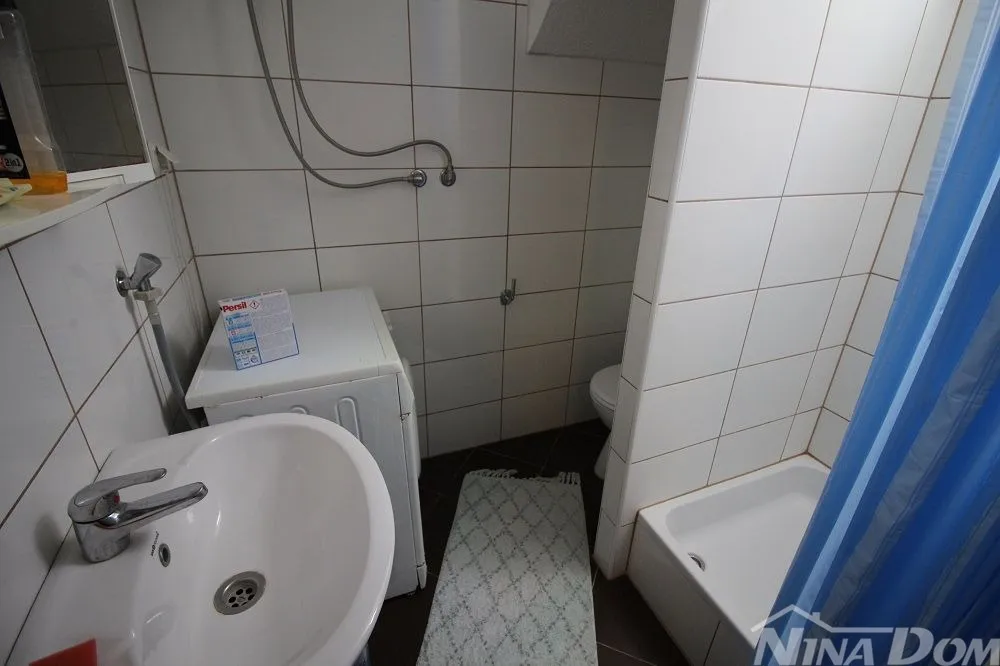 južna strana otoka vira, nekretnina za odmor. - slika 15