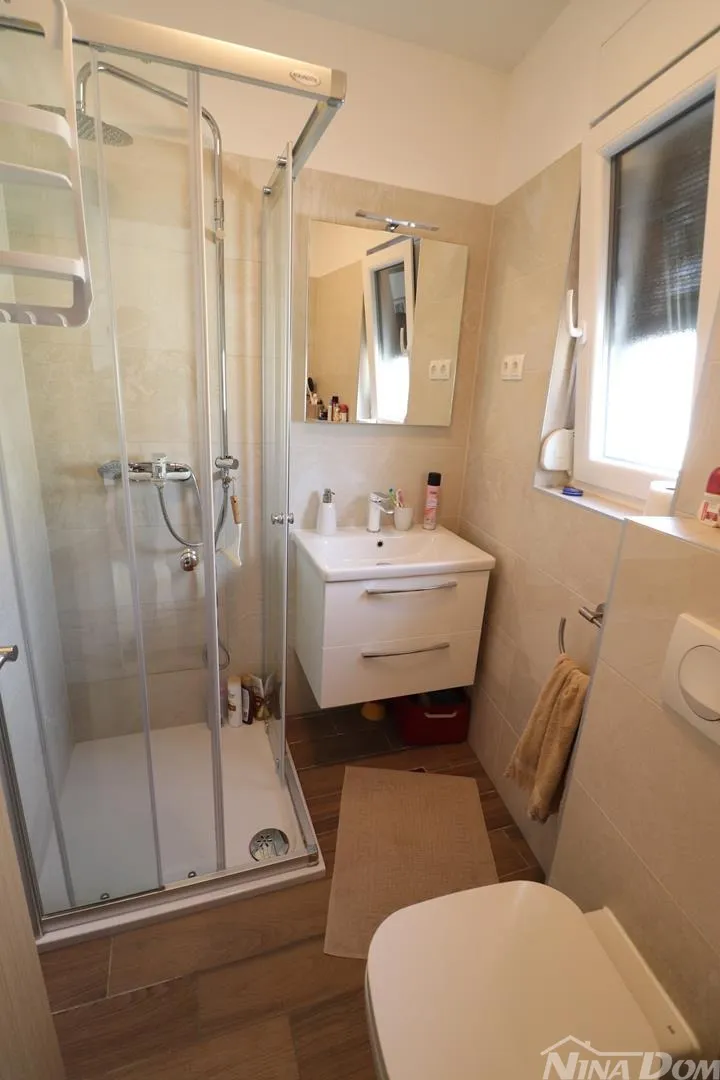 apartman i privlaka dalmacija- treći red o mora - slika 10