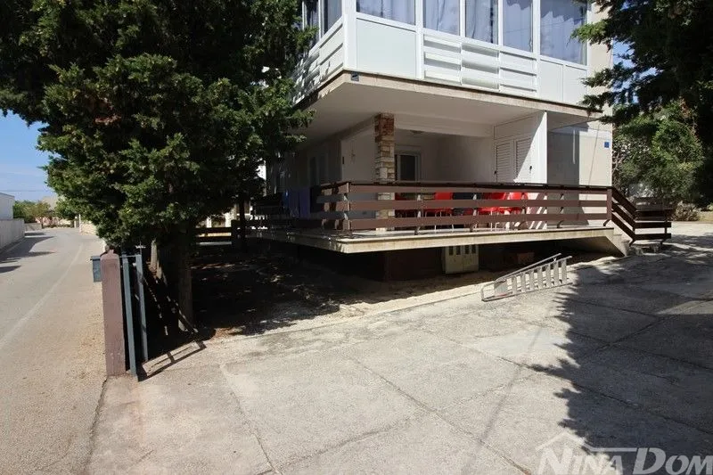 apartman visoko prizemlje južna strana - slika 13