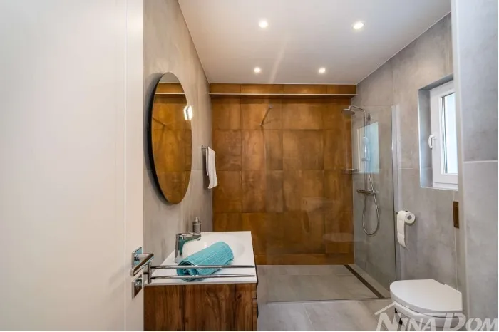 luksuzna kamena villa s bazenom- privlaka, 200 m od mora - slika 7