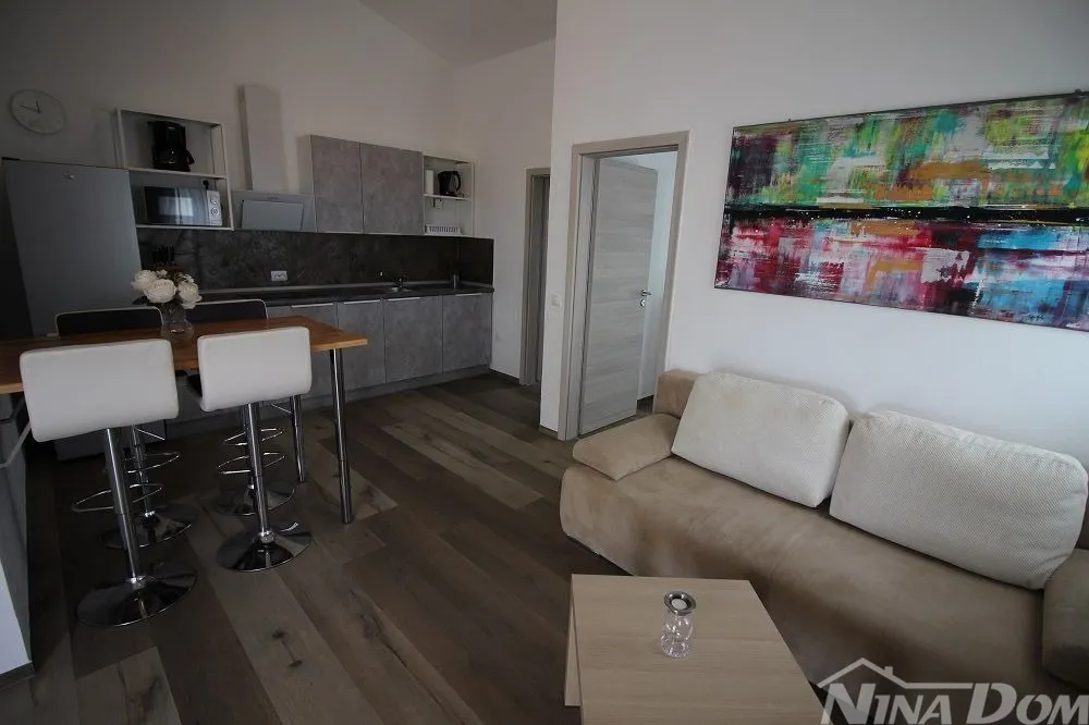 apartmanska kuća s 4 stambene jedinice, 140 met. do plaže prezida - slika 7