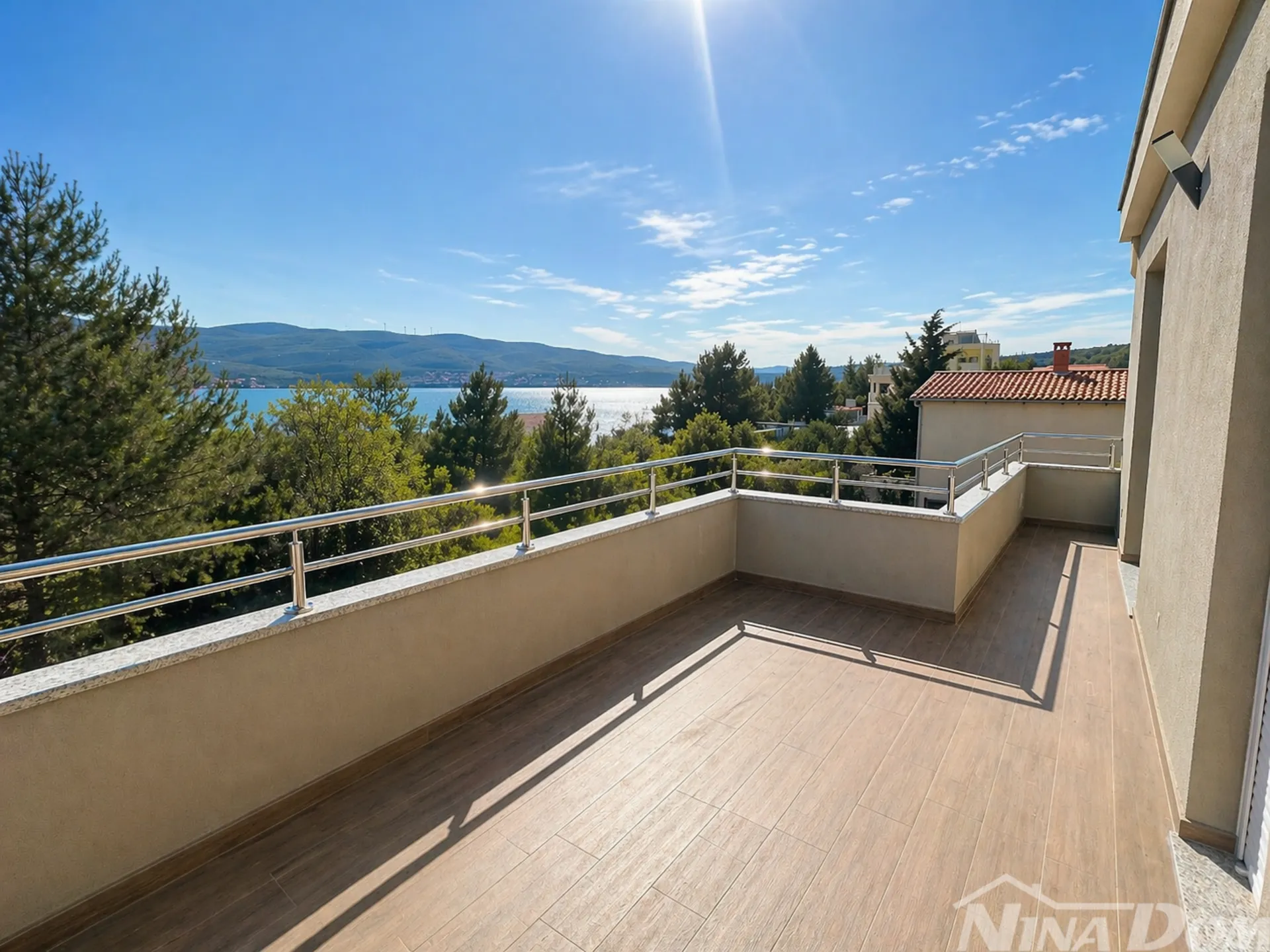 kuća s 4 apartmana+dodatno zemljište–2. red od mora pridraga, hrvatska - slika 4