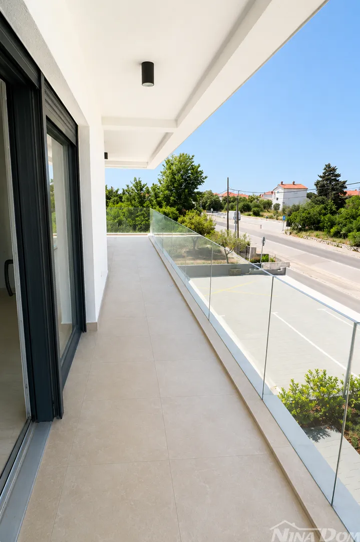 privlaka- dalmacija- moderan apartman vrhunske kvalitete - slika 16