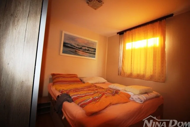 apartmanska kuća 4 stambene jedinice - slika 10