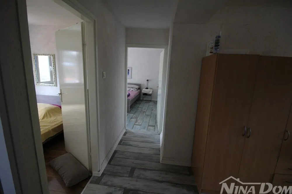 nekretnina u mirnom dijelu naselja - slika 14