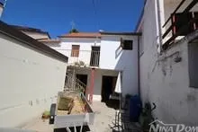 prodaja diklo kuća u nizu sa prostranim vrtom - slika 3