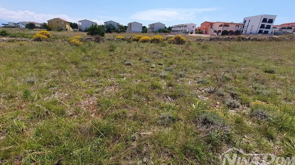 zemljište 300 m2, potrebna izrada upu a 70 met.do mora. - slika 6