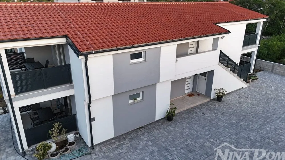 apartman na katu, centar otoka vira (voda i kanalizacija) - slika 2