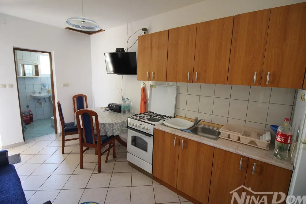 apartman uz more na viru – 190 m od plaže! - slika 6