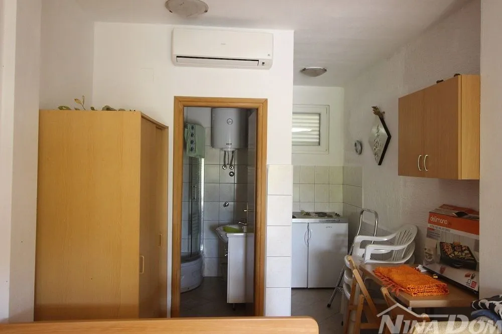 obiteljska nekretnina 75 metara do mora - slika 24