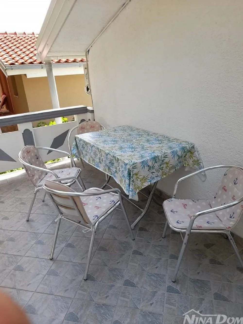 obiteljska samostojeća kuća s dvije stambene jedinice - slika 13
