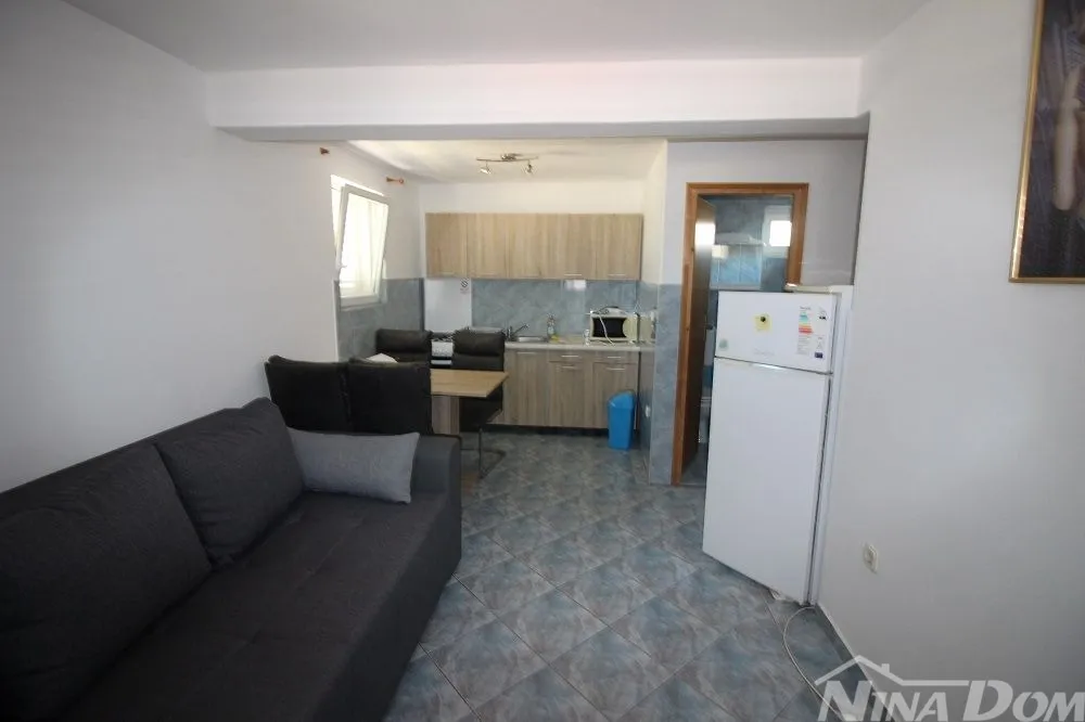 apartmanska kuća 8 apartmana 450 met.do plaže - slika 14