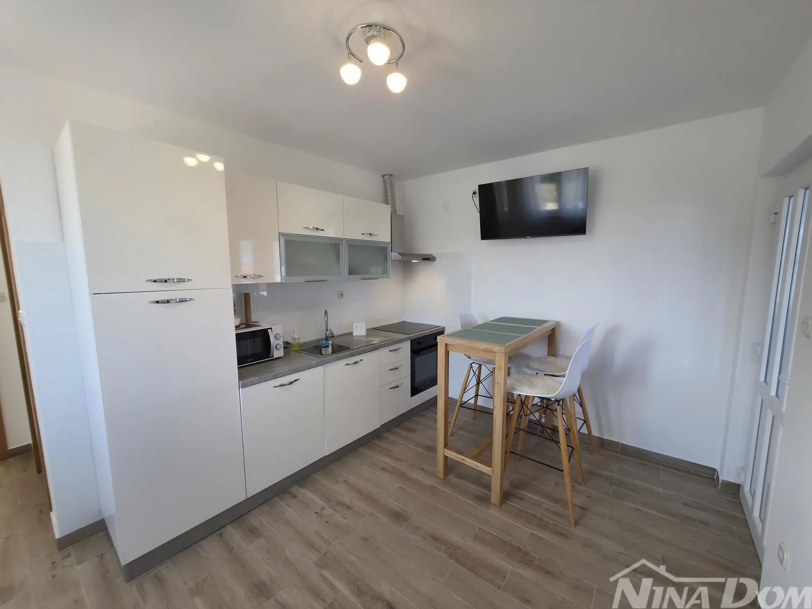 prodaja apartmanska kuća ražanac - slika 9