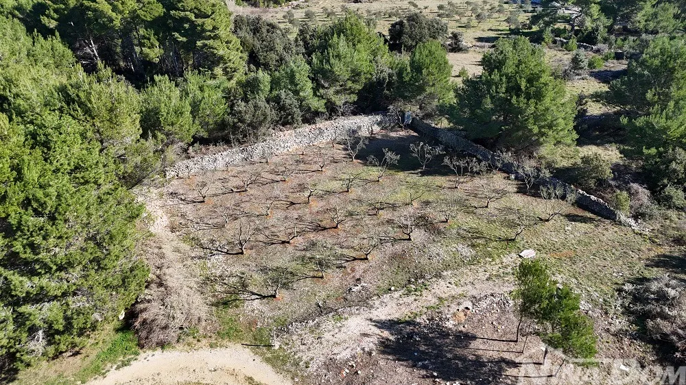 građevinsko zemljište, izgrađeni dio 473 m2 - slika 3