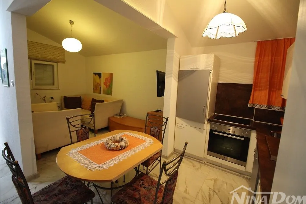apartman 60,12 m2 prvi kat, 200 met. do mora - slika 6