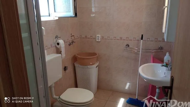 kuća vir prvi red do mora 3 stana - slika 12