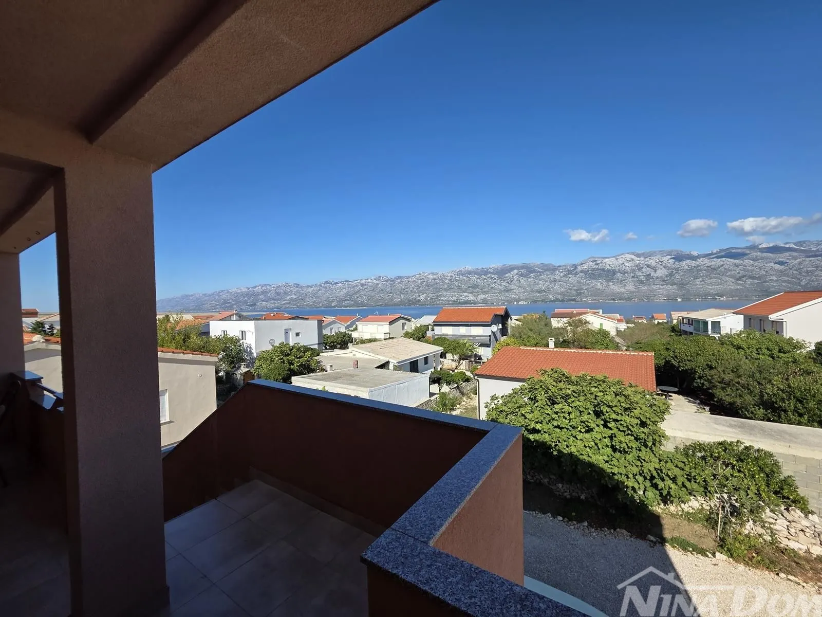 prodaja apartmanska kuća ražanac - slika 17