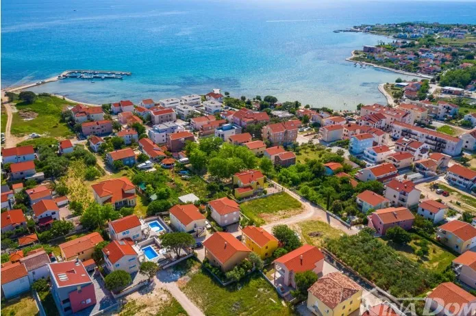 luksuzna kamena villa s bazenom- privlaka, 200 m od mora - slika 15