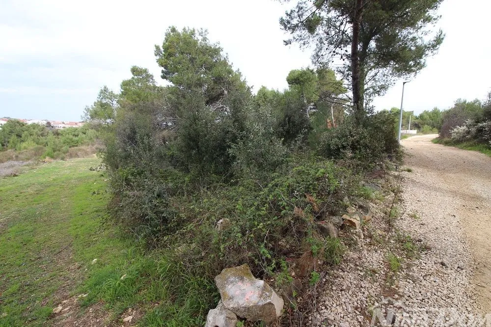 Zemljište pod UPU planom 80€/1m2. - Vir, Vir