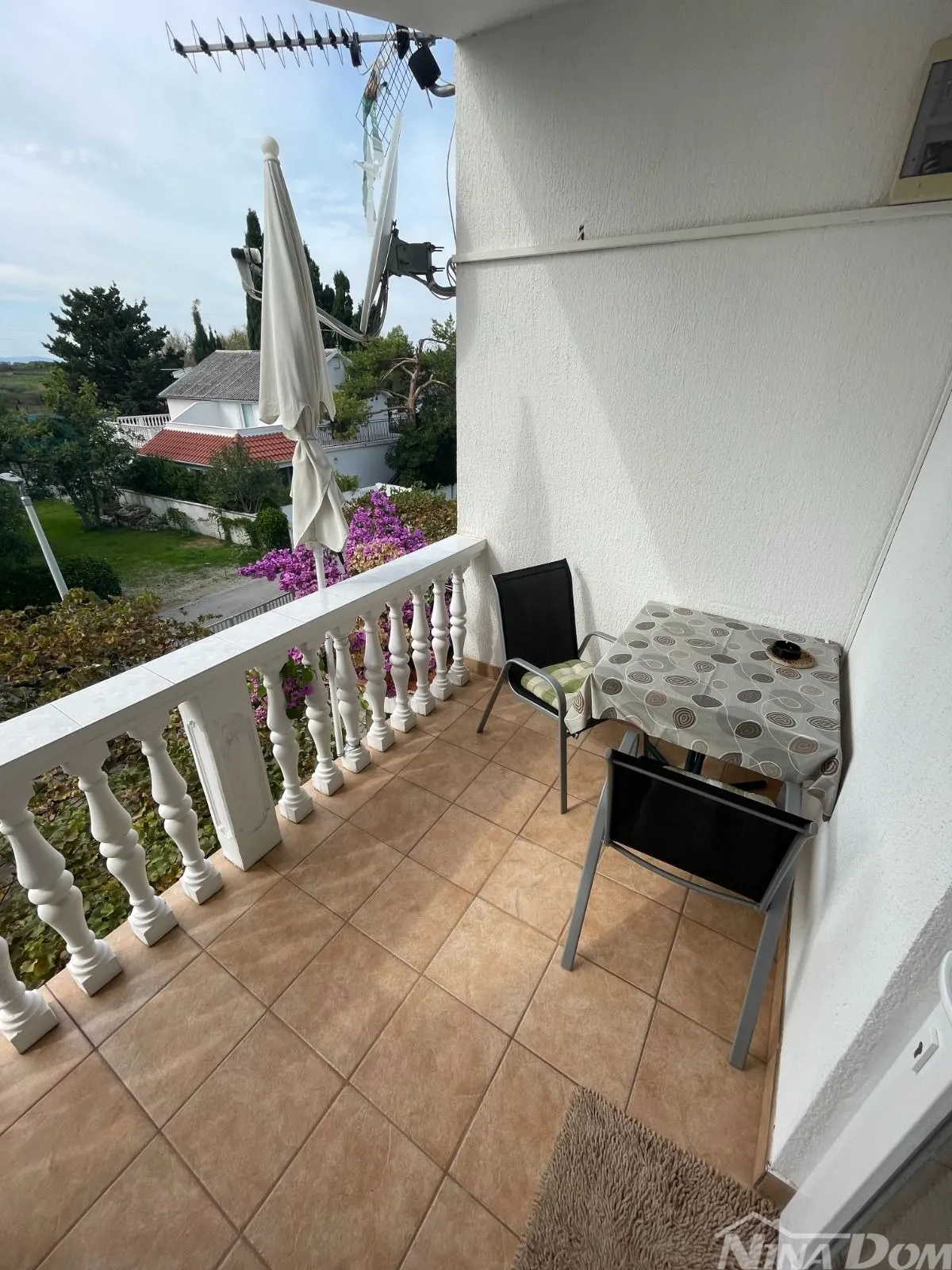apartmanska kuća - privlaka - 6 apartmana - slika 8