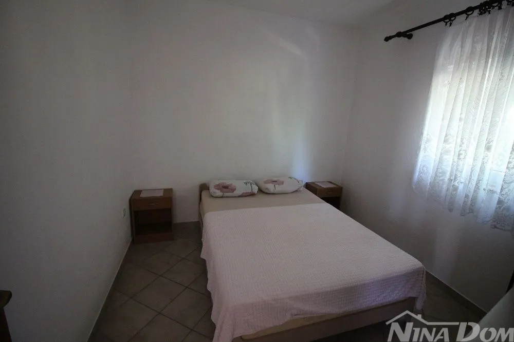 apartmanska kuća 400 metara do mora - slika 19