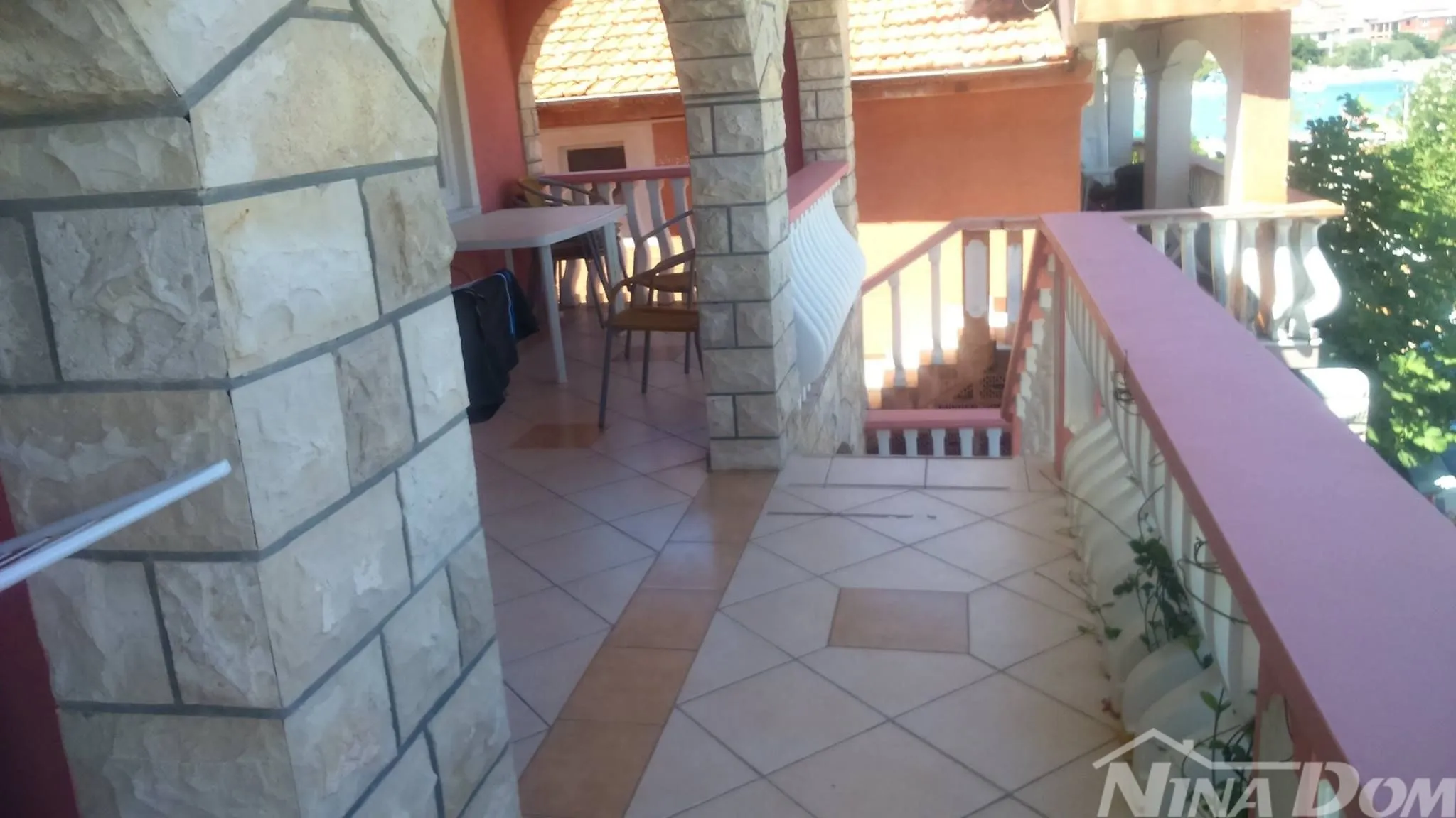 apartmanska kuća 50 metara do mora. - slika 3