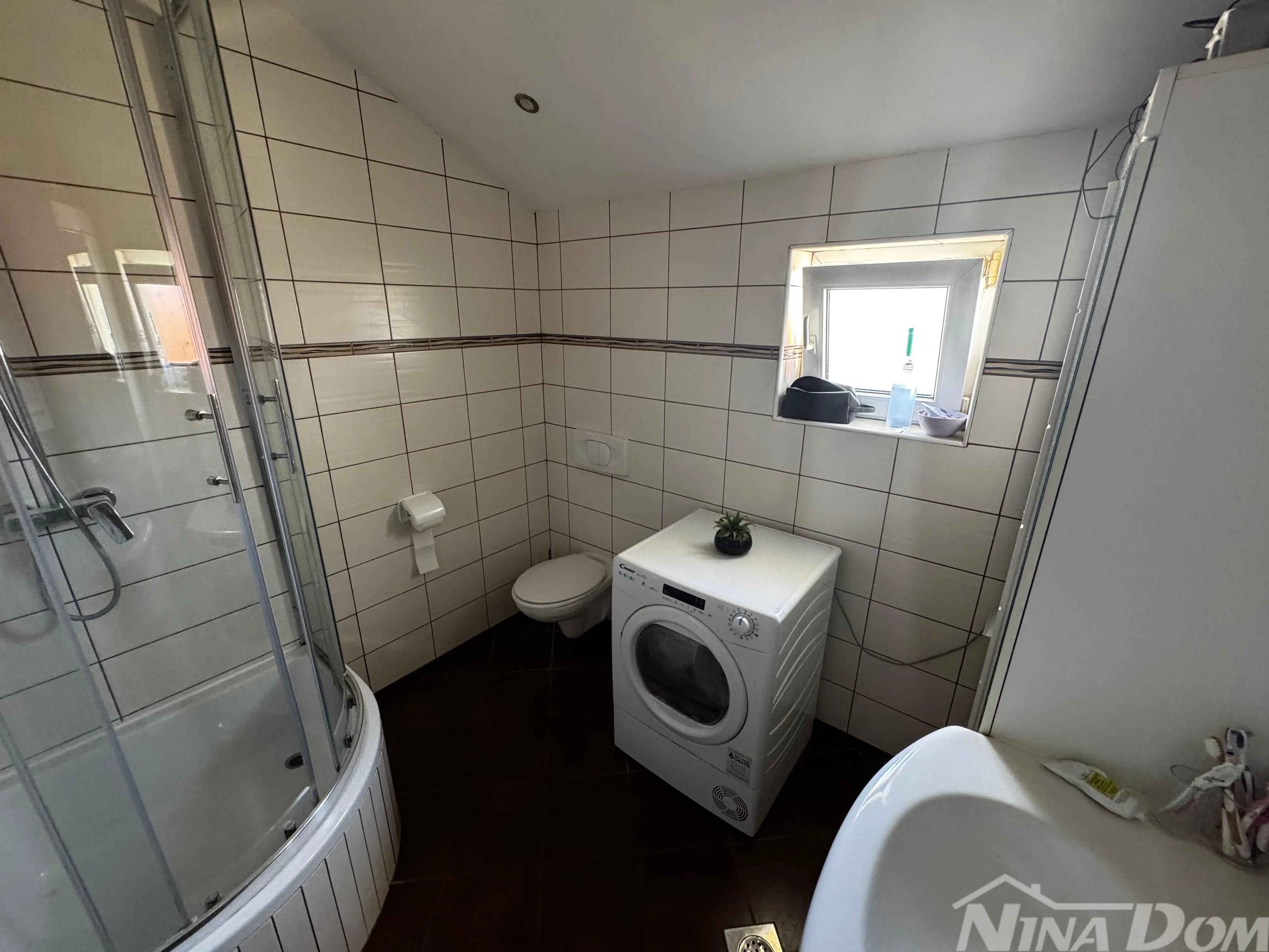 apartmanska kuća privlaka - centar mjesta - 300m od mora - slika 12