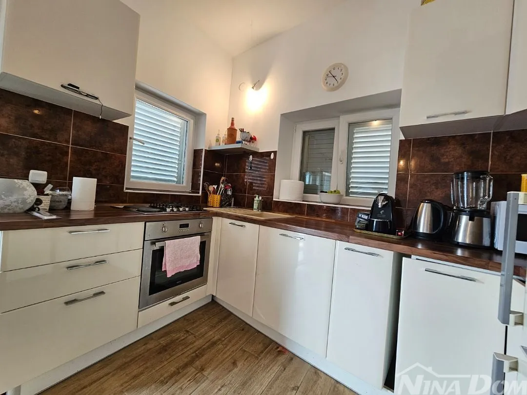 prvi red apartmanska kuća savar dugi otok - slika 18