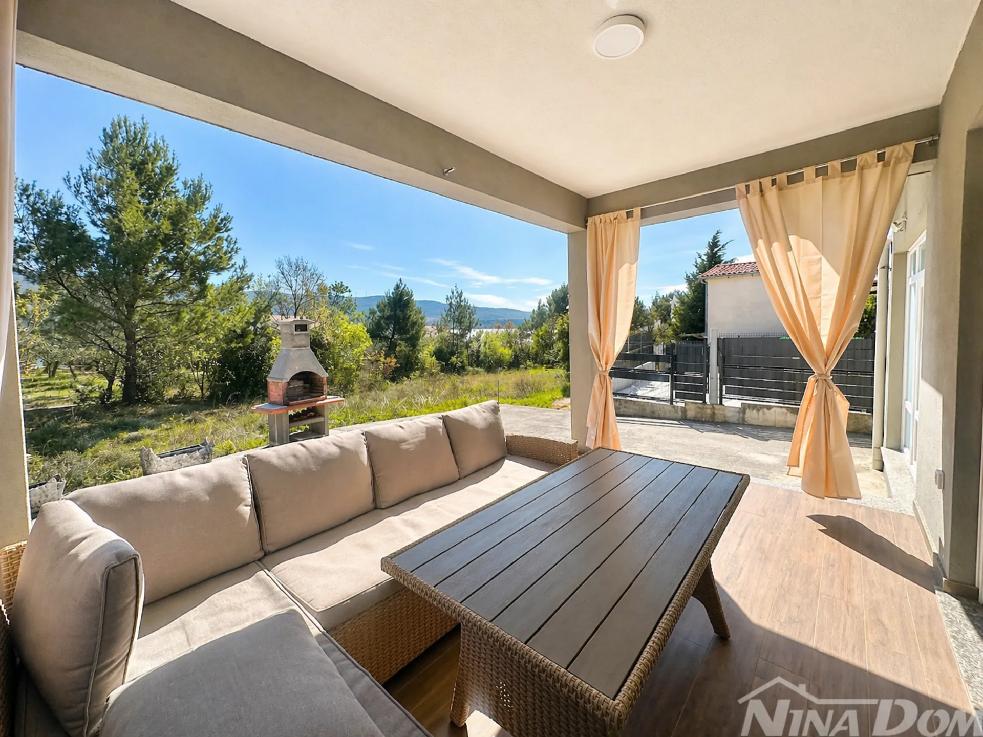 kuća s 4 apartmana+dodatno zemljište–2. red od mora pridraga, hrvatska - slika 6