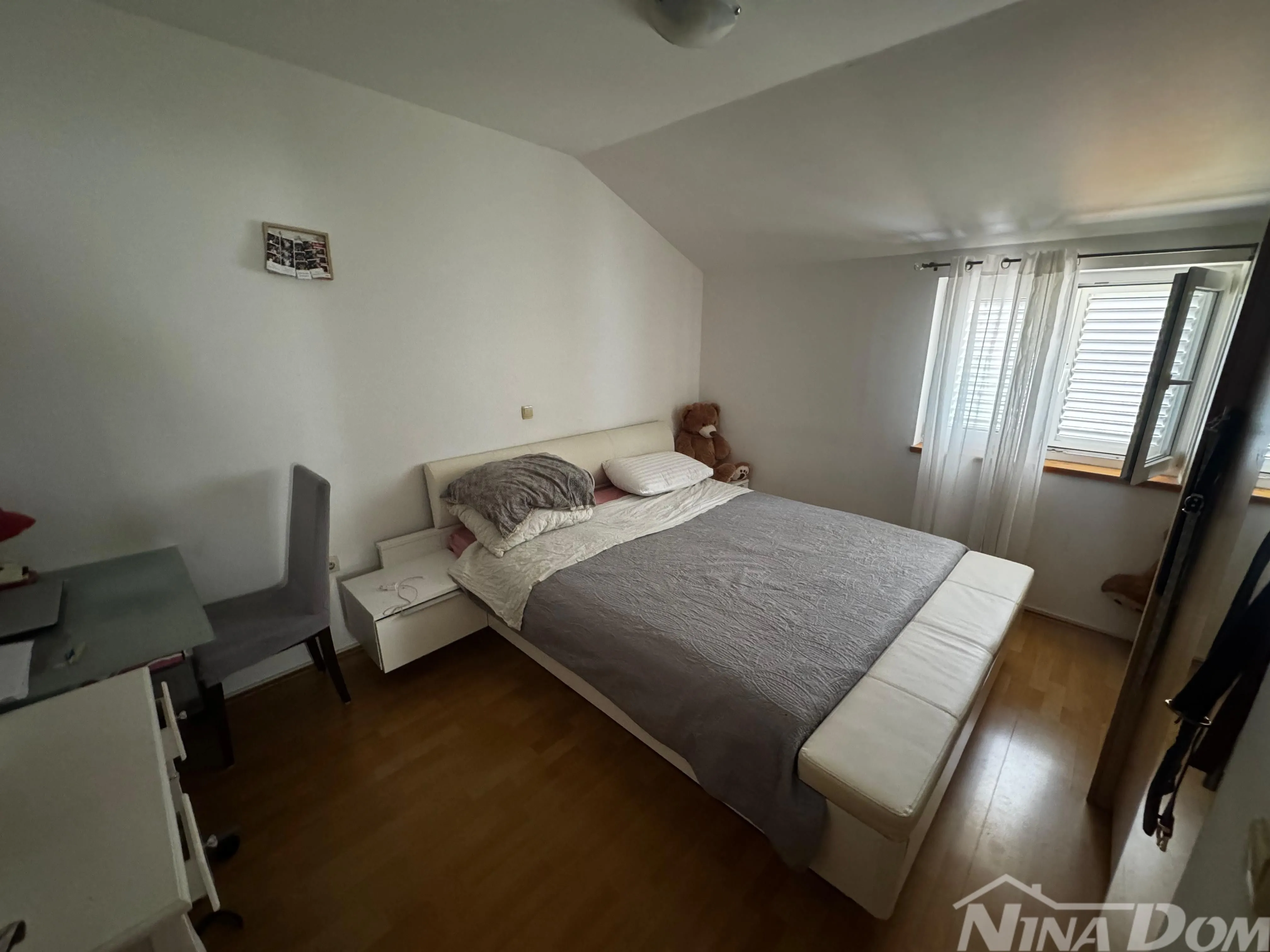 apartmanska kuća privlaka - centar mjesta - 300m od mora - slika 8