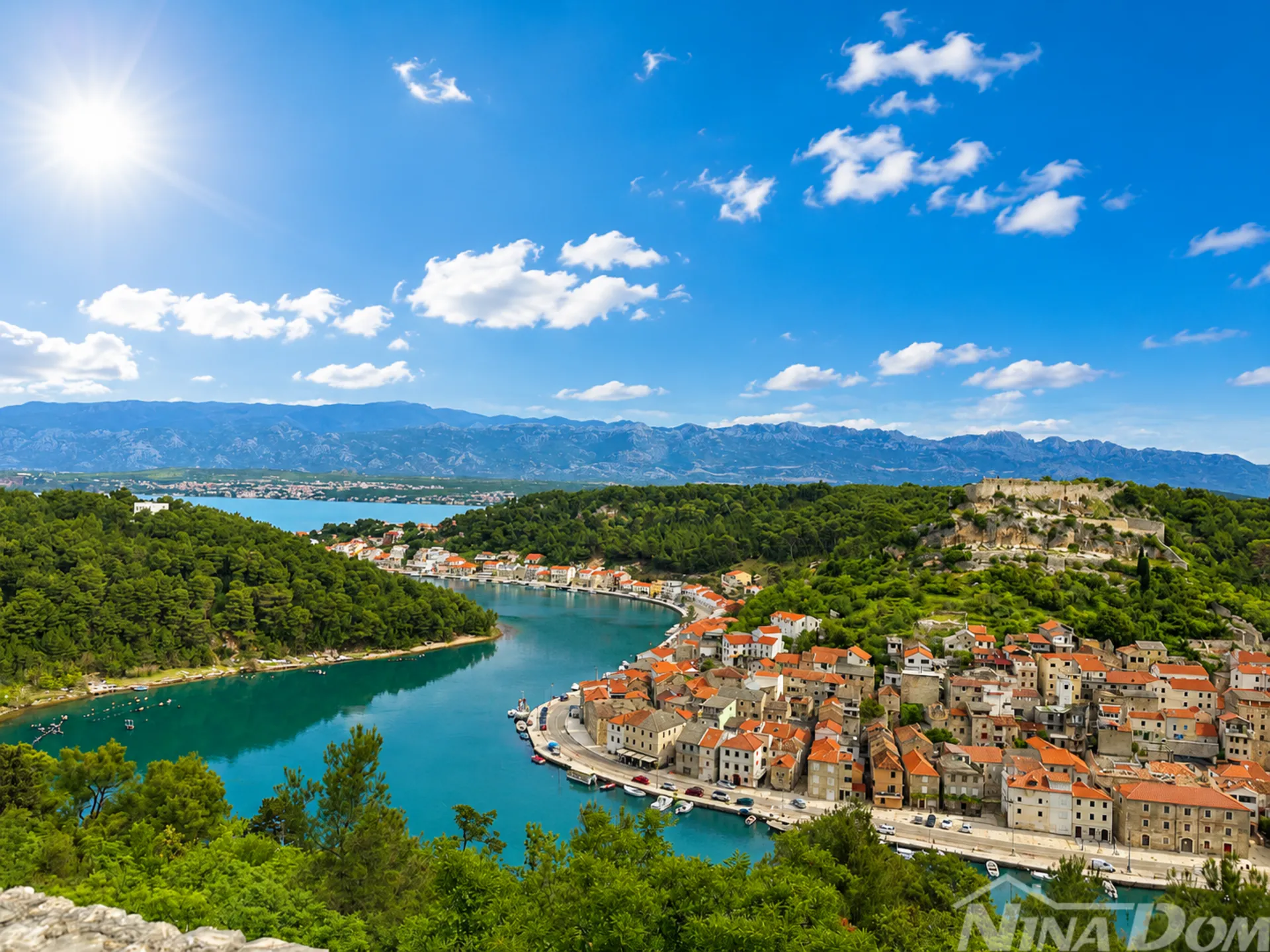 Hrvatska – Novigrad | Građevinsko zemljište 50 m od mora - Novigrad, Novigrad