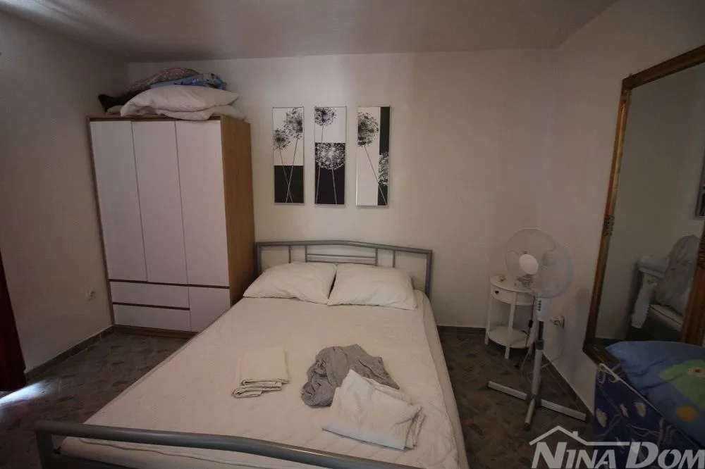 južna strana otoka vira, nekretnina za odmor. - slika 6
