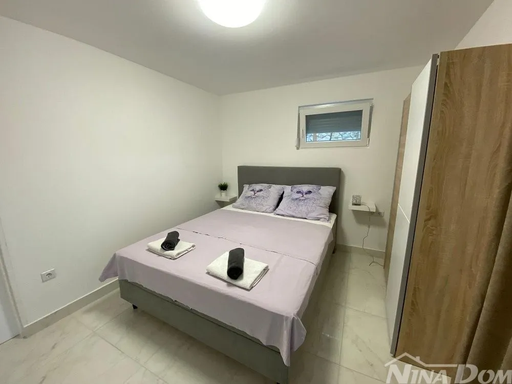 centar otoka vira, 350 met. do mora - slika 15