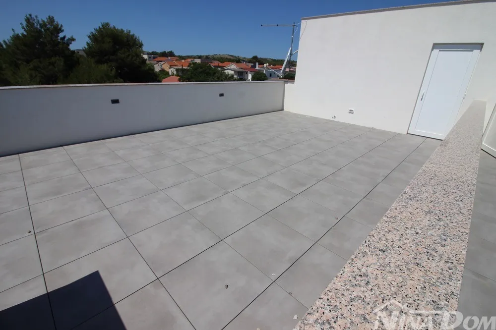 novogradnja s pogledom na more – 81,23 m² na 1 katu - slika 10