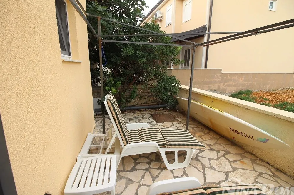 nekretnina prvi red do mora s dodatnim zemljištem. - slika 13
